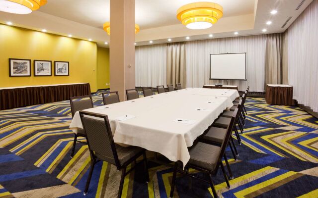 The Hollis Halifax a DoubleTree Suites by Hilton Hotel