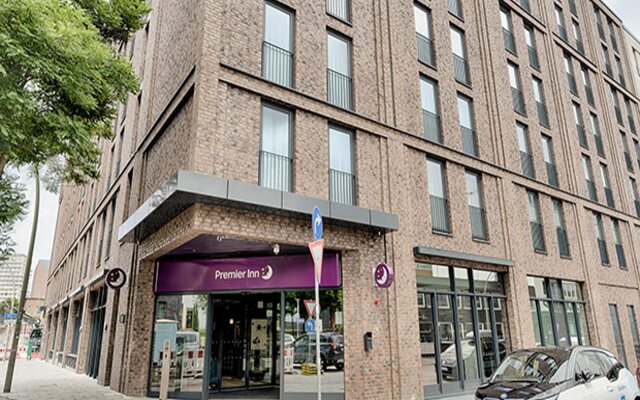 Premier Inn Hamburg City Klostertor