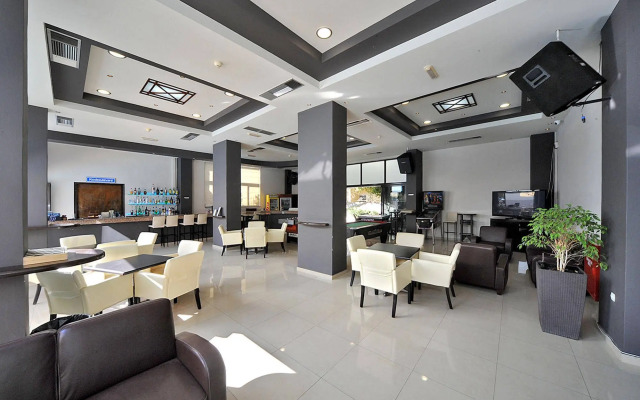 Saint Constantin Hotel