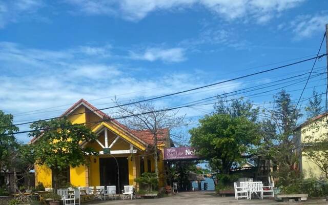 Nana Lee Homestay & Restaurant