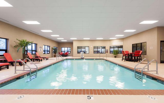 Hampton Inn Columbus/Taylorsville/Edinburgh