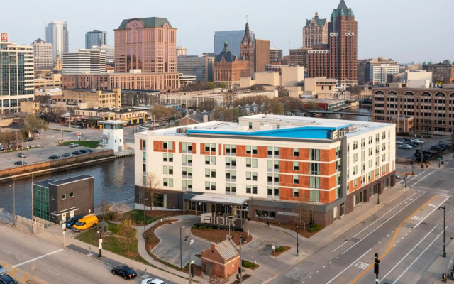 Aloft Milwaukee Downtown