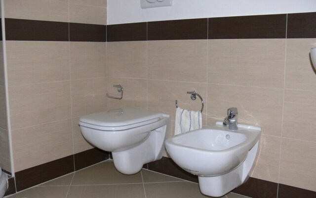 Carlo V - Villas & Apartments S.Maria