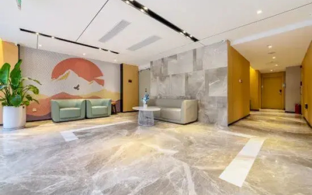 Licheng Hotel (Shalang Town New City Park Branch)