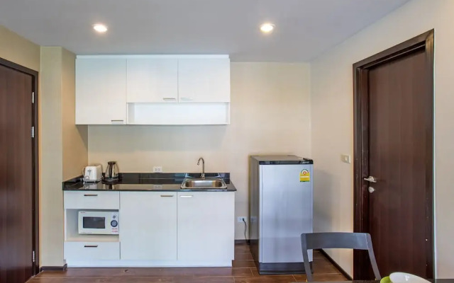 The Title Rawai Pool View Apartment F303