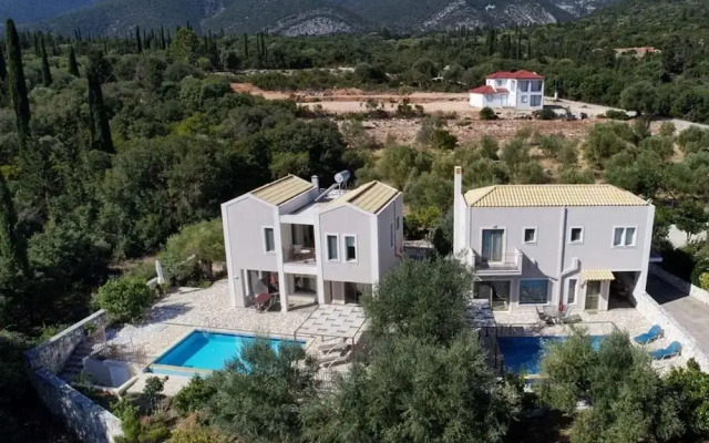 Villa Irineos With 2 Bedrooms and 3 Bathrooms