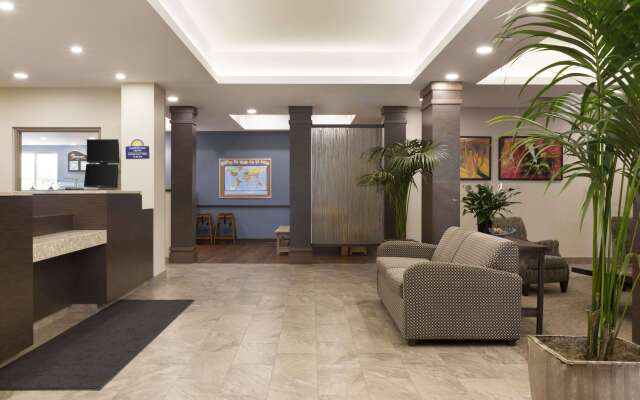 Days Inn & Suites by Wyndham Lindsay