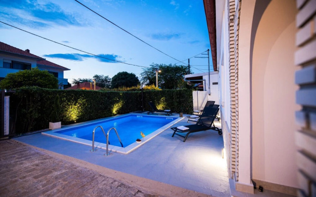 Villa Anđelina with pool - Zadar