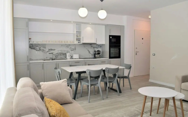 White Moon Apartment 302