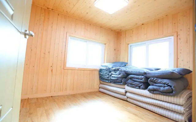 Doldam Path Pension
