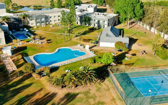 Howard Johnson Inn Campana