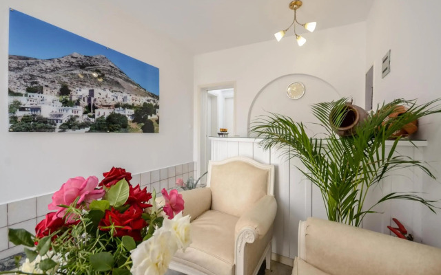 Lygdamis Hotel
