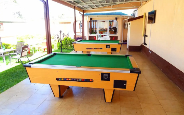 Big 5 junior lodge