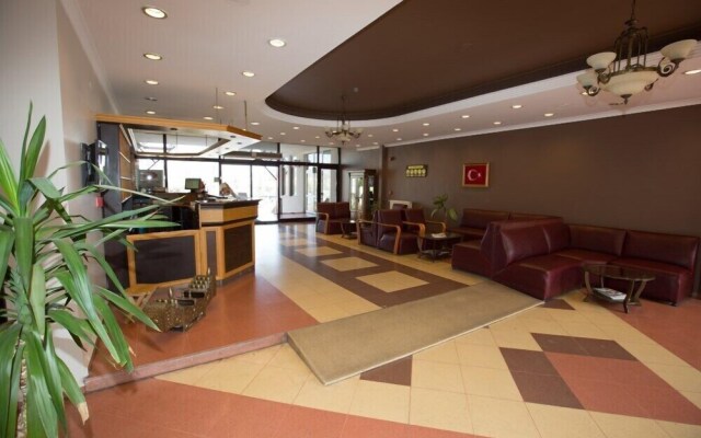 Hotel Grand Astra Bartin