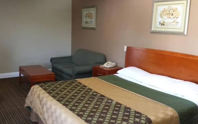 Regency Inn And Suites