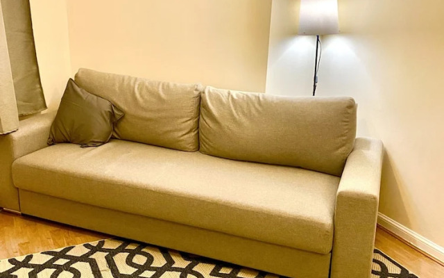 Impeccable 2-bed Apartment in London