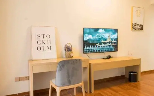 Yuanyu SOHO Apartment (Qingyuan Shunying Times Square)