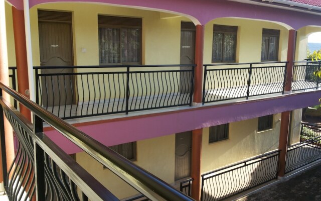 Garden Inn
