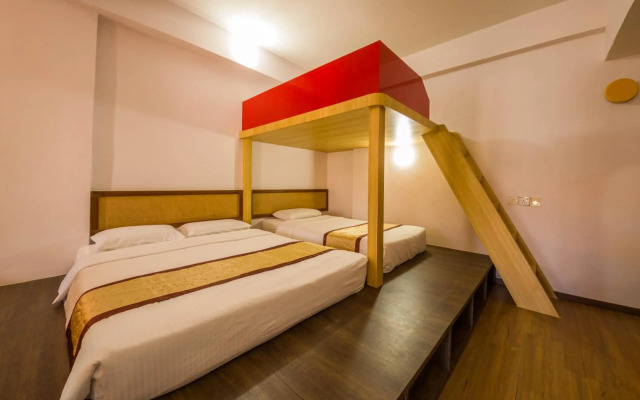 Miri Hotel