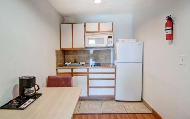 Studio 6 Grand Prairie, TX