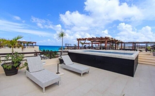 Aldea Thai - Oceanfront PH w/ Rooftop & Private Pool