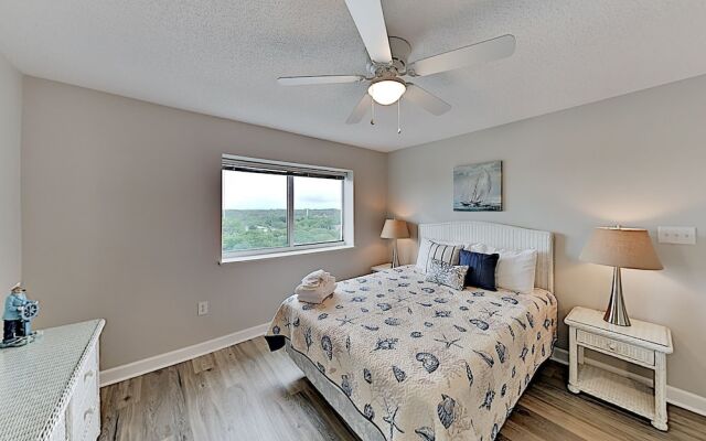 1101blue 2 Bedroom Condo