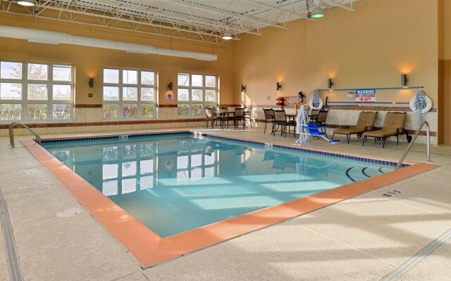 Holiday Inn Express Wixom by IHG