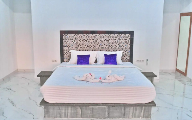 Seamount Hotel