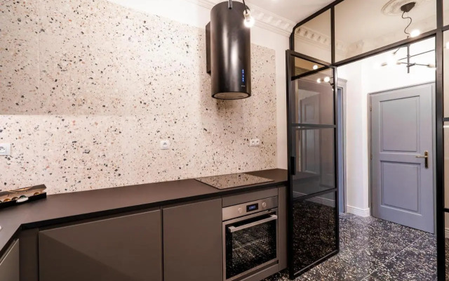 Emperor Castle View Suite