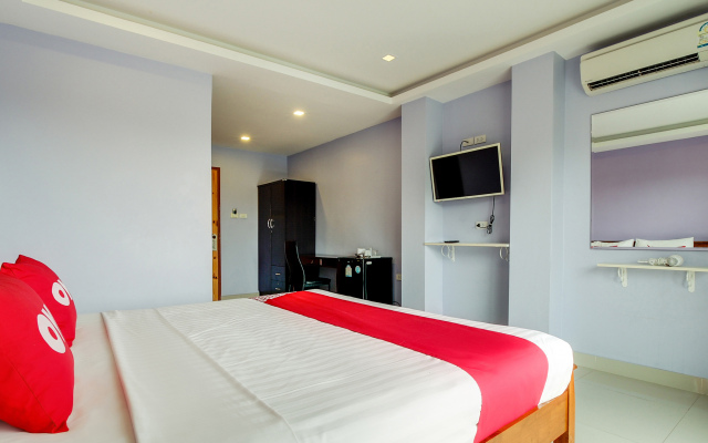 Patumnak Beach Guesthouse