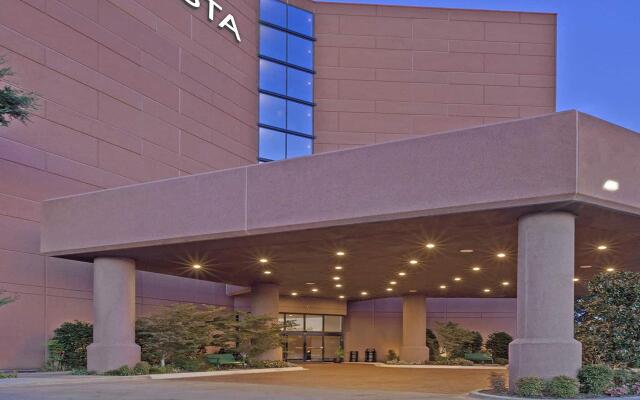 Wyndham Dallas Suites - Park Central