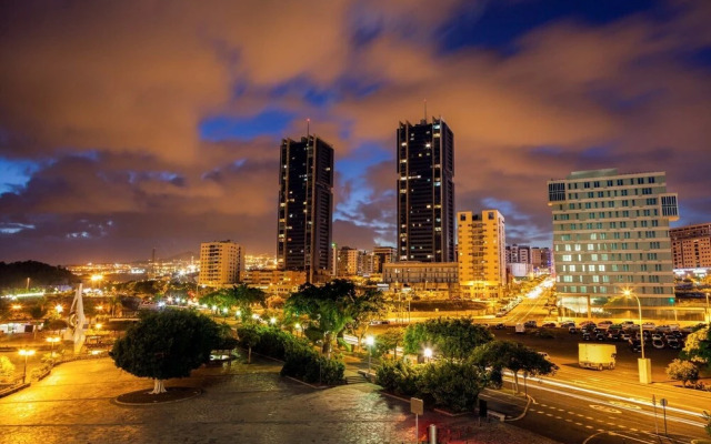 Nautical Loft *Beachfront *Terraces *Parking