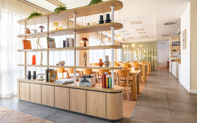 Holiday Inn Express Antwerp City-North by IHG - Image 2