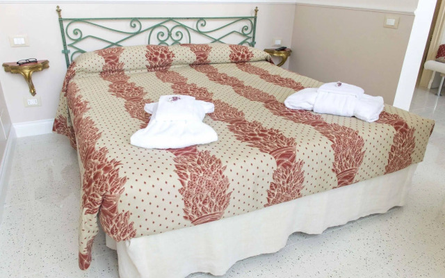 Rome Charming Suites