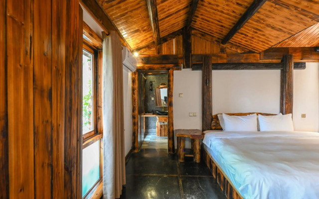No.5 Valley Lodge
