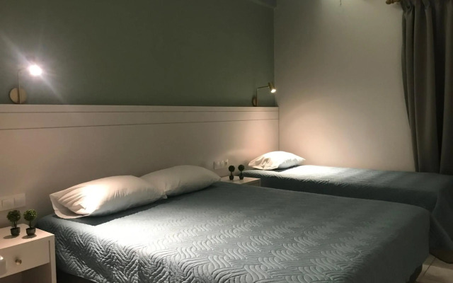 George Deluxe Apartments