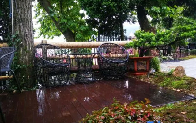 Yuanye Yunshu Hostel