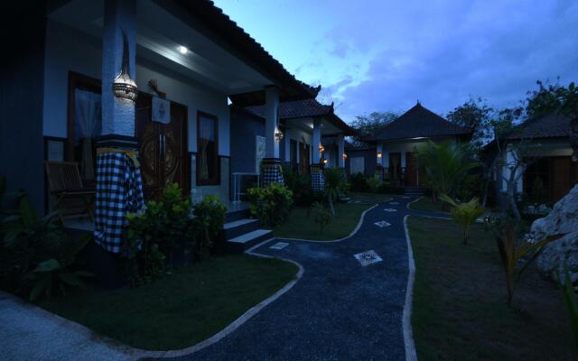 The Tanis Beach Resort Nusa Lembongan