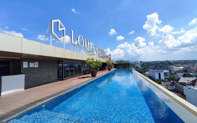 New And Homey Studio Apartment At Warhol (W/R) Residence