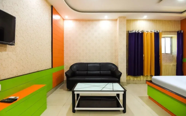 Akash Guest House by OYO Rooms