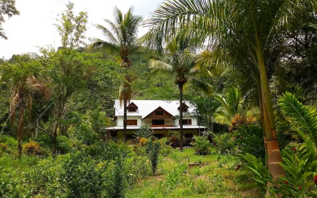 Cerro La Sal Ecolodge