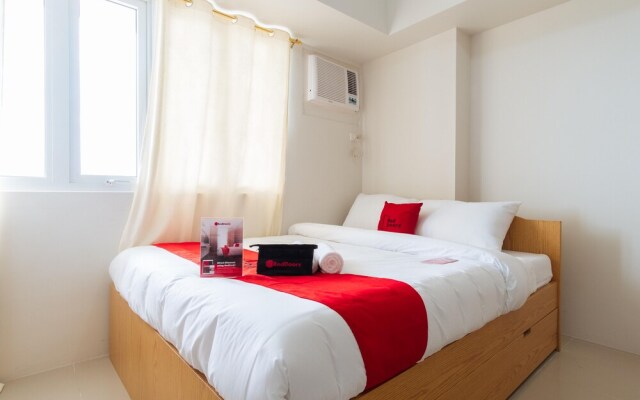 RedDoorz Plus @ Silk Residences Sta. Mesa Monthly Stay