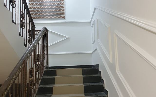 Mexiloyd Luxury Rooms & Suites