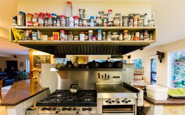 Hidden Valley Bed and Breakfast