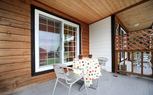 Lake Scenery Pension