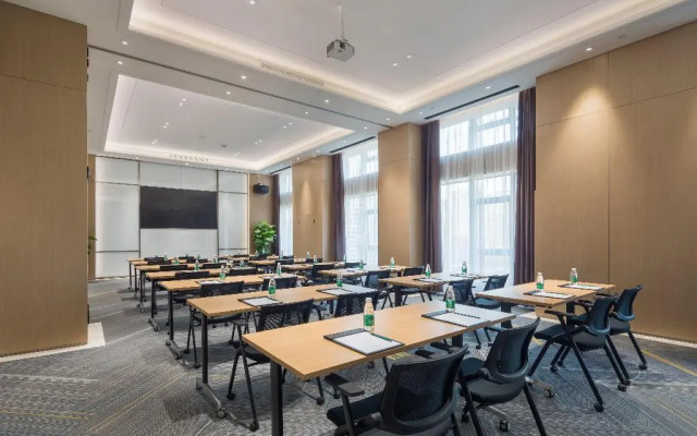 Holiday Inn Express Nanchang West Station by IHG