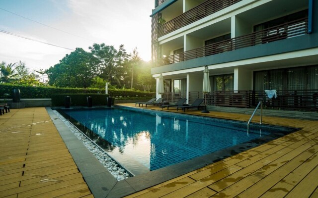 Nakalay Palm - Pool View Studio Walk to the Beach