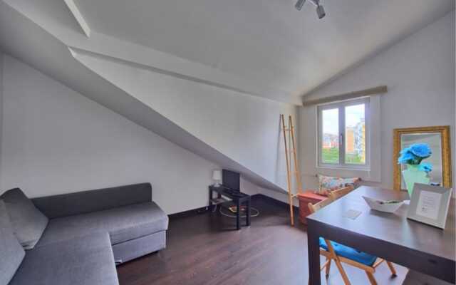 Cozy & Authentic Flat In The Center