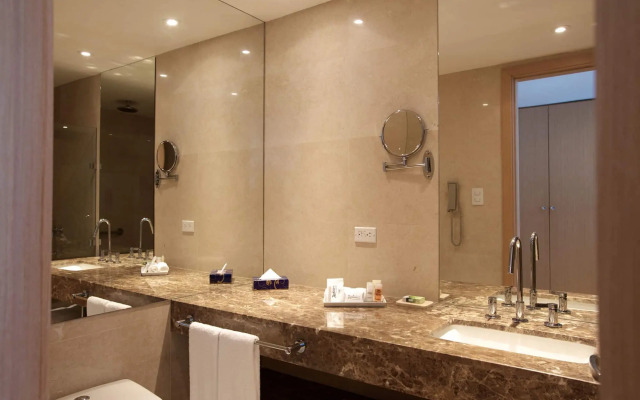 Radisson Cartagena Ocean Pavillion Hotel