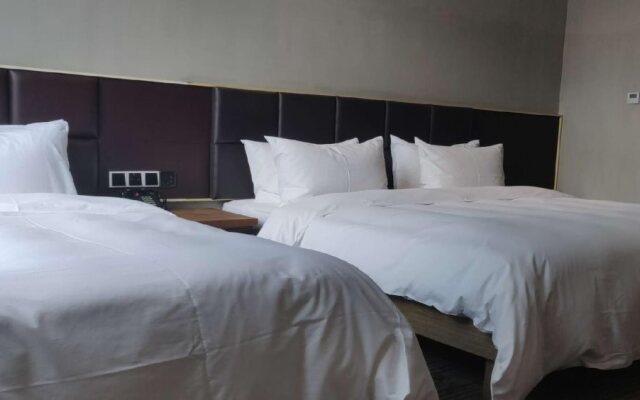 Time Tunnel Designer Hotel